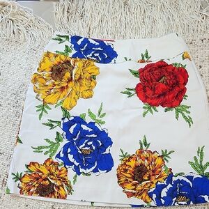 UP! Pants by Holland Ave Floral Skort Sz 4 Athleisure